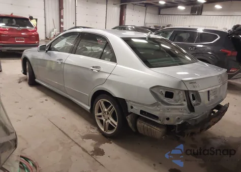 2013 Mercedes-Benz E 350 4Matic из США, поврежденный, VIN WDDHF8JB0DA749533